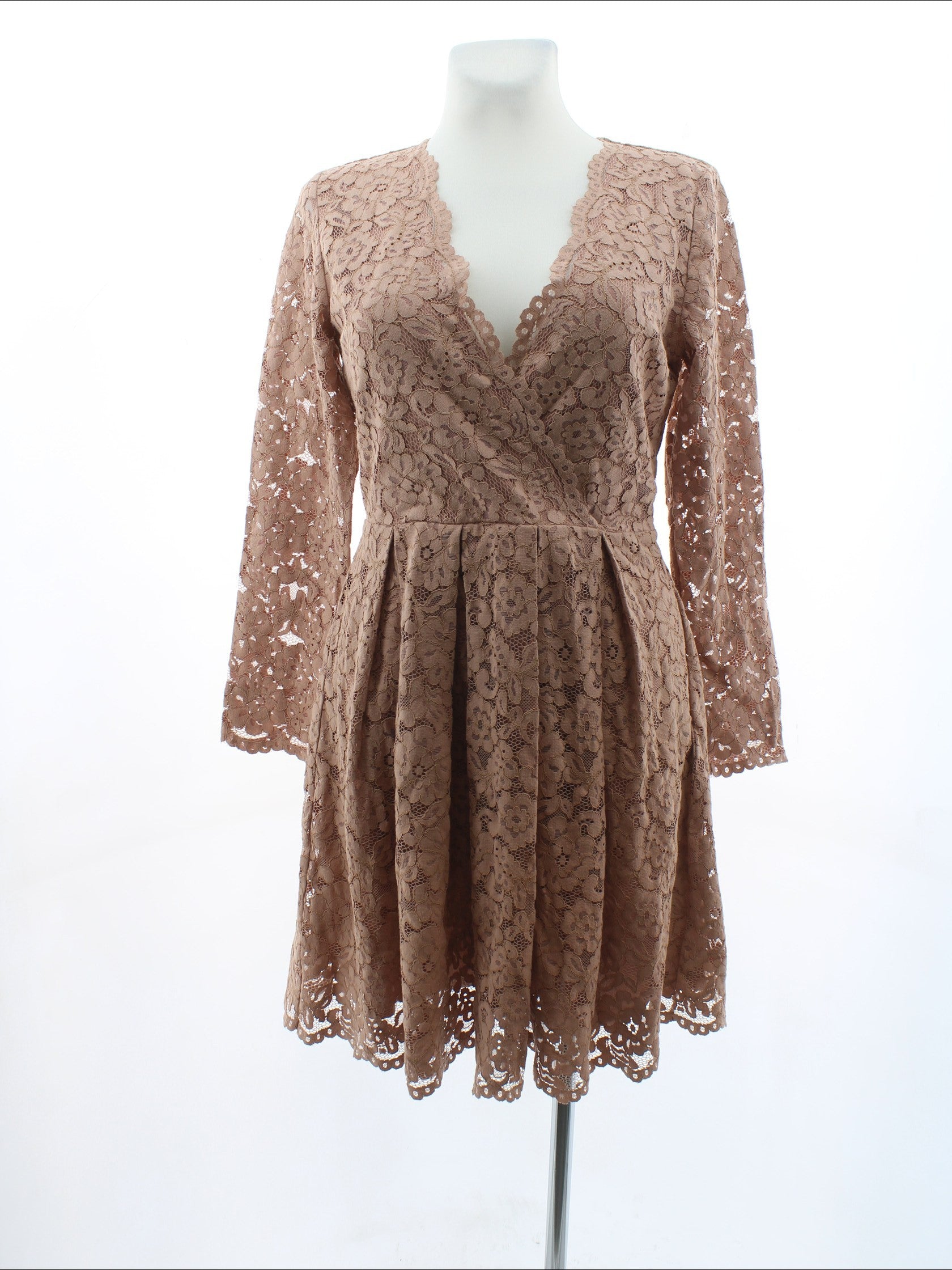 b2baf353295d097c890d9ed4db78ee13