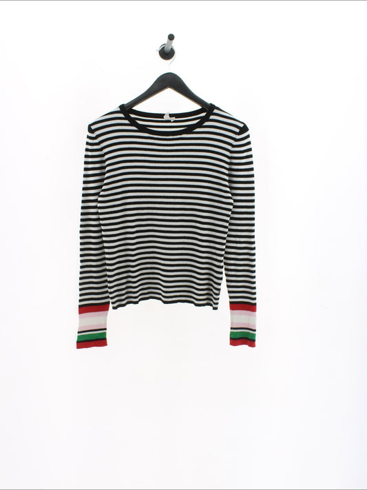 1bdd4c510484c07e7c31152b72b16e2d