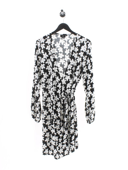 811deac02e02820ac900d94eeed44ba2