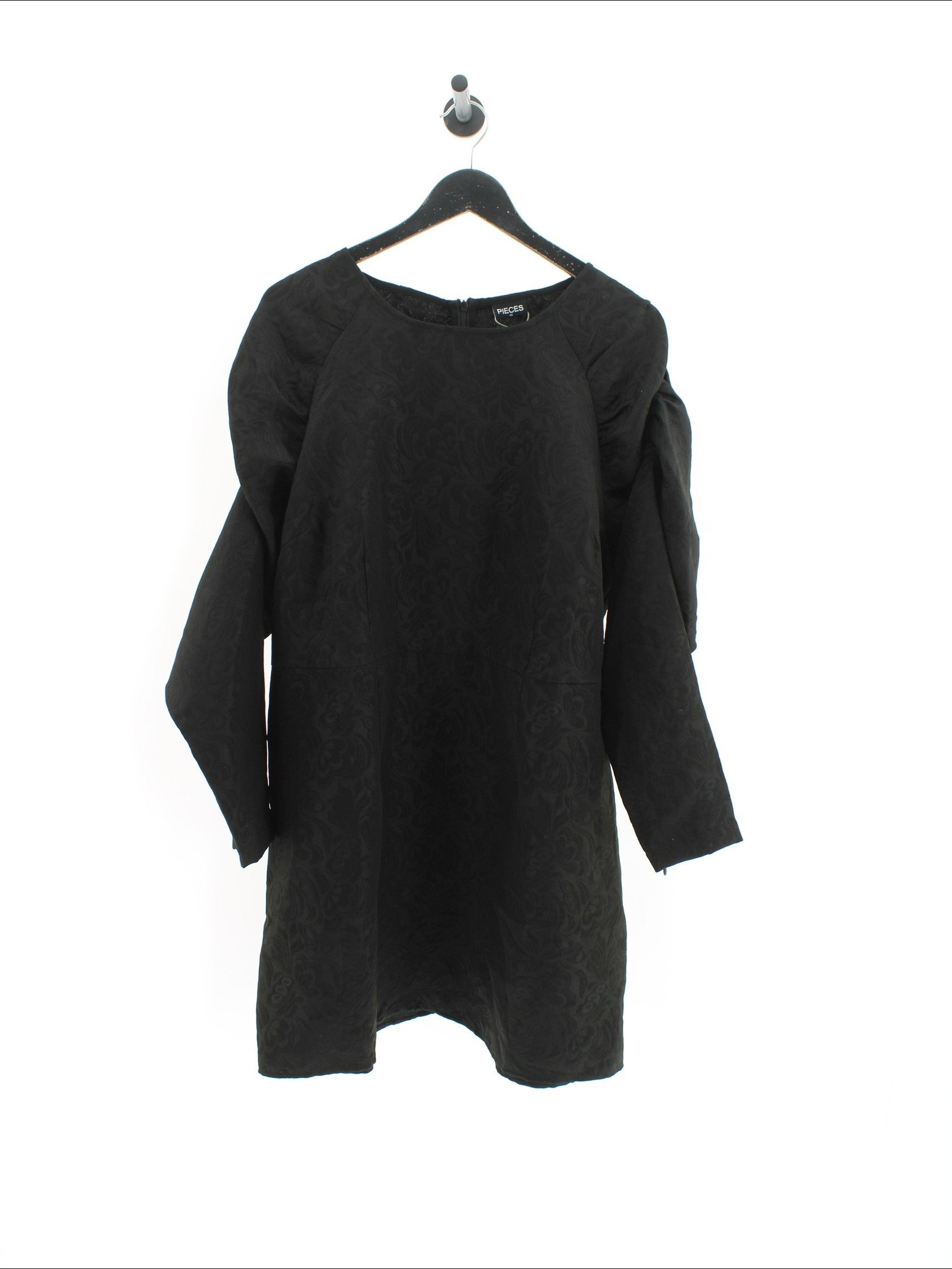 b1bb065a307f50a9e9a48e628bffd93d