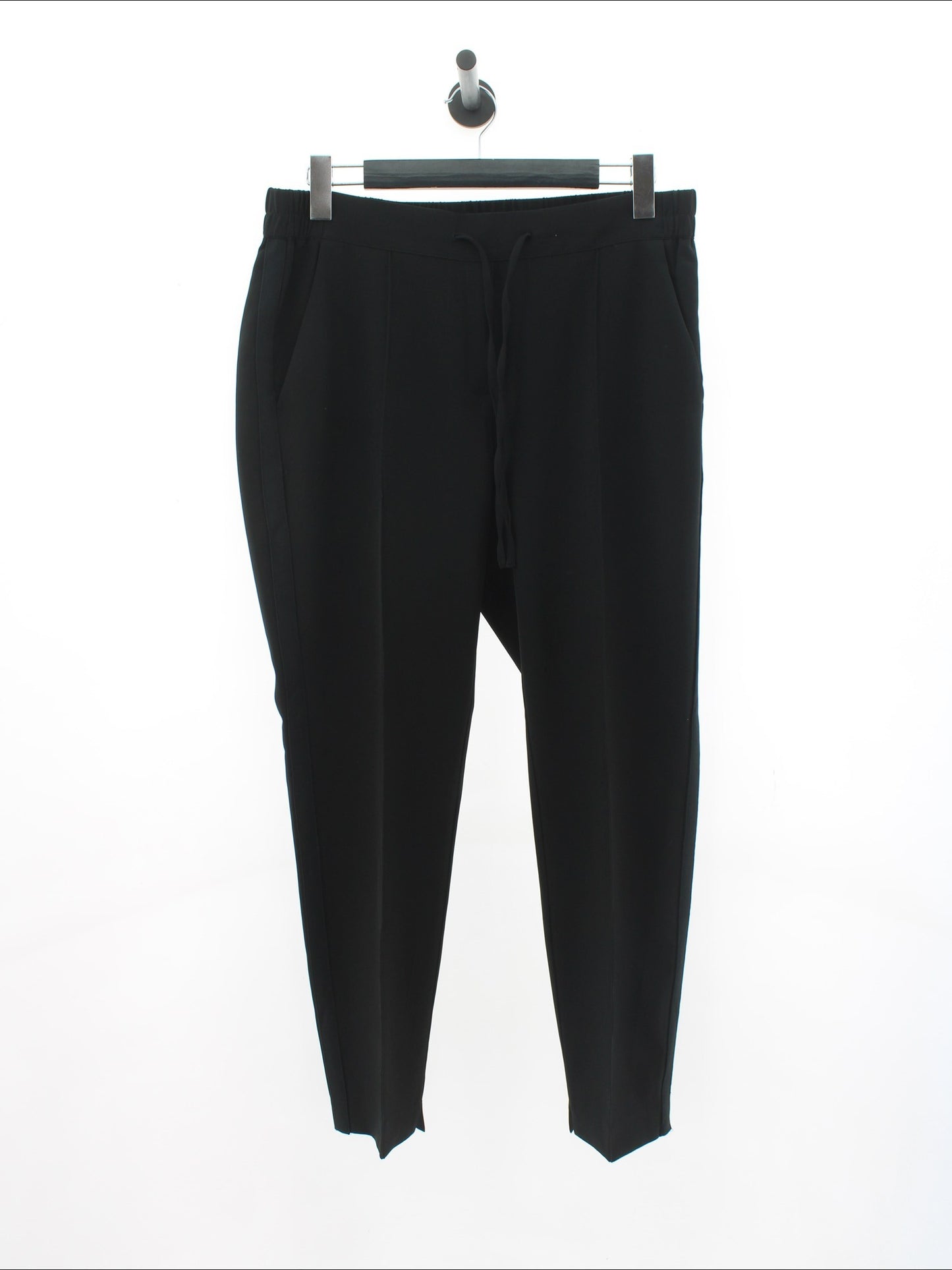 5e4955a75b4eb78f18f8bda695d8b25b