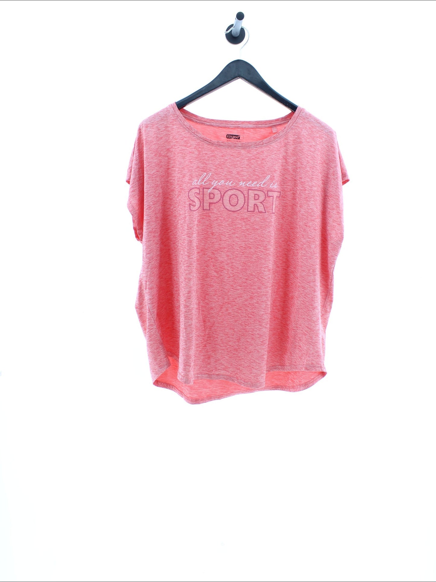 d1825208d672a54899ce0b8c568b194e