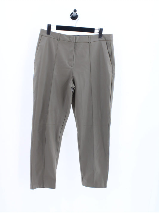 33a3a4c040b8437620e60d37f082faef