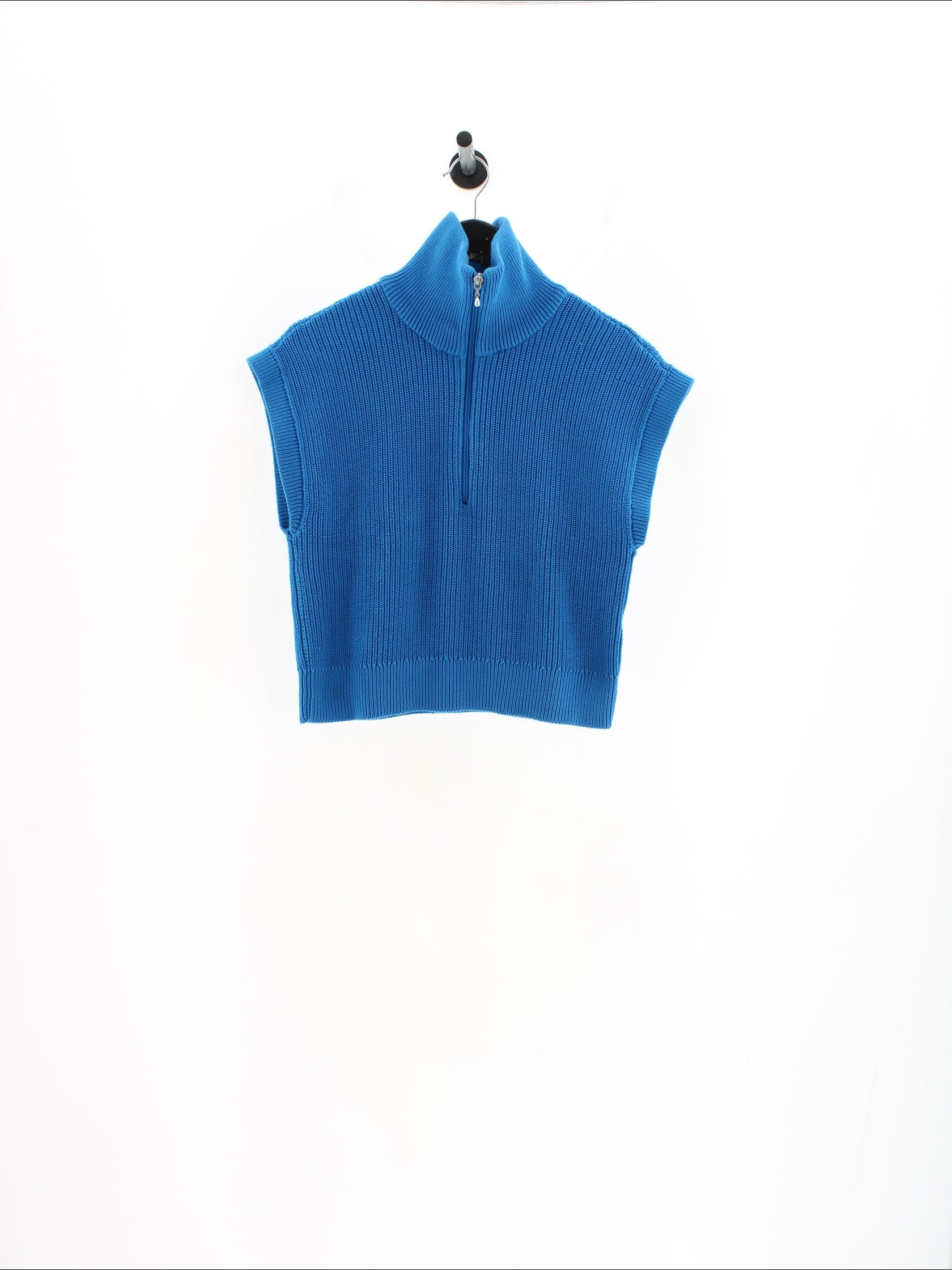 bb6cf56a80257f29ae11ec407bbef90b