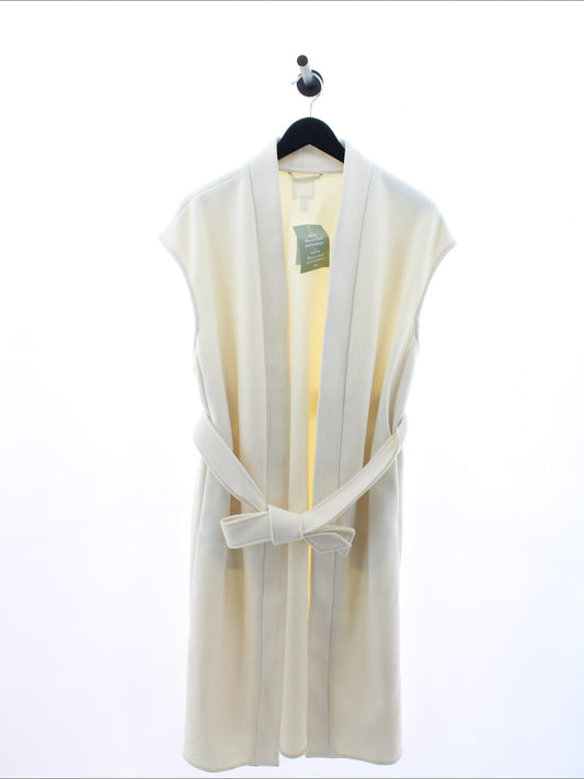 99dc9e164b8244b4a0125e31340f8870