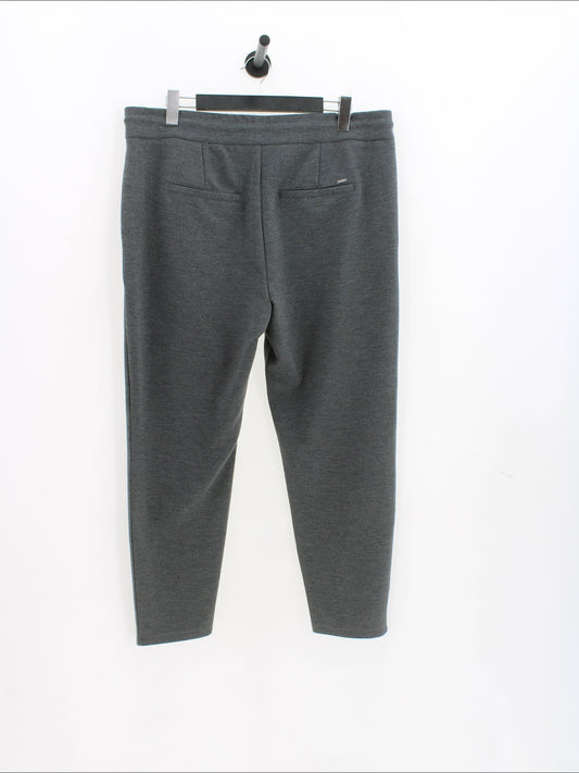 94b324cf523701437b76cbeff0c30baa