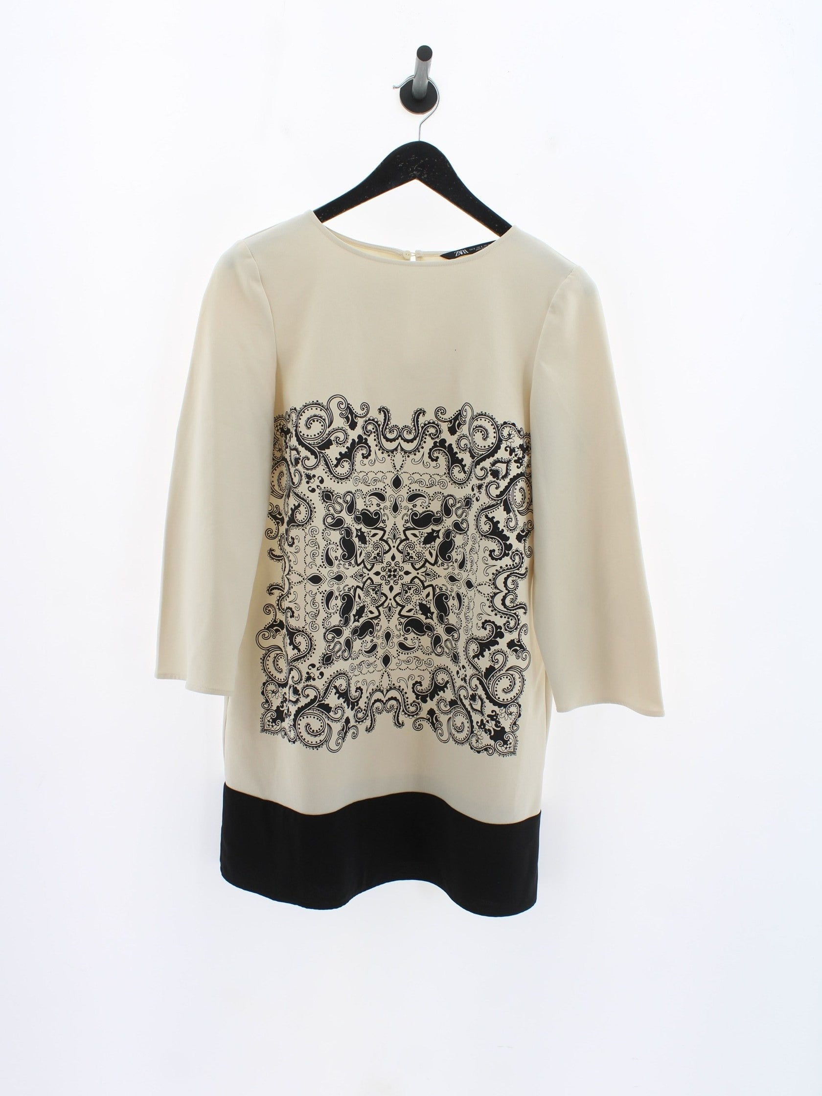 88b94be74e9891d80d3a97244e494baa