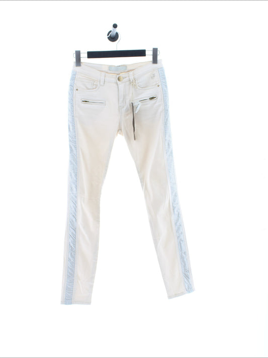 047dffbf6c1c898a88d8d4b6ac44e7fe