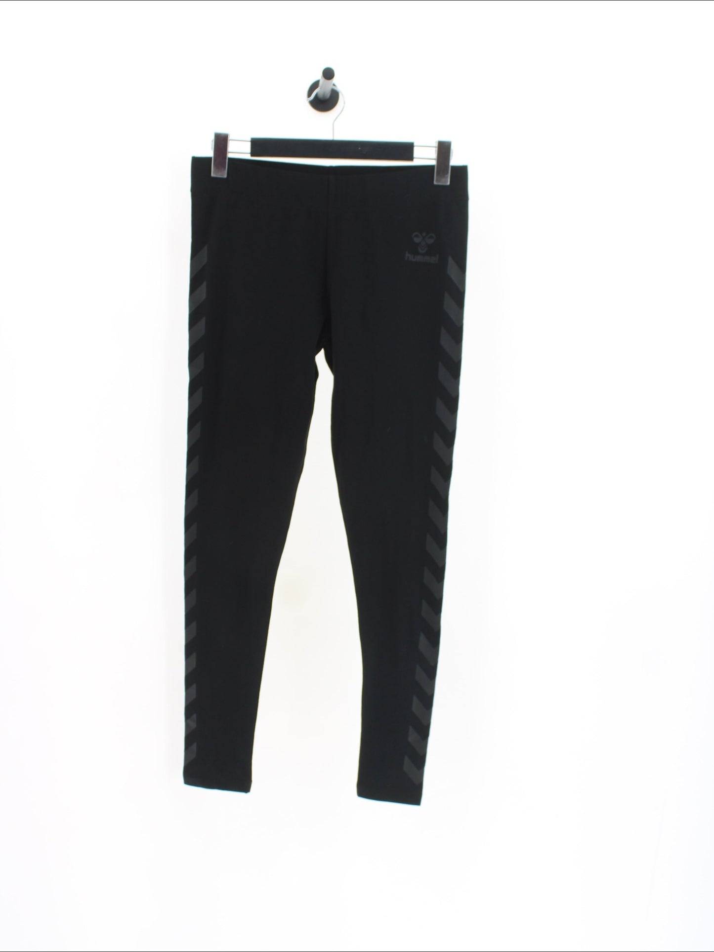 7b37eb439840954de2ddeb3564c58093