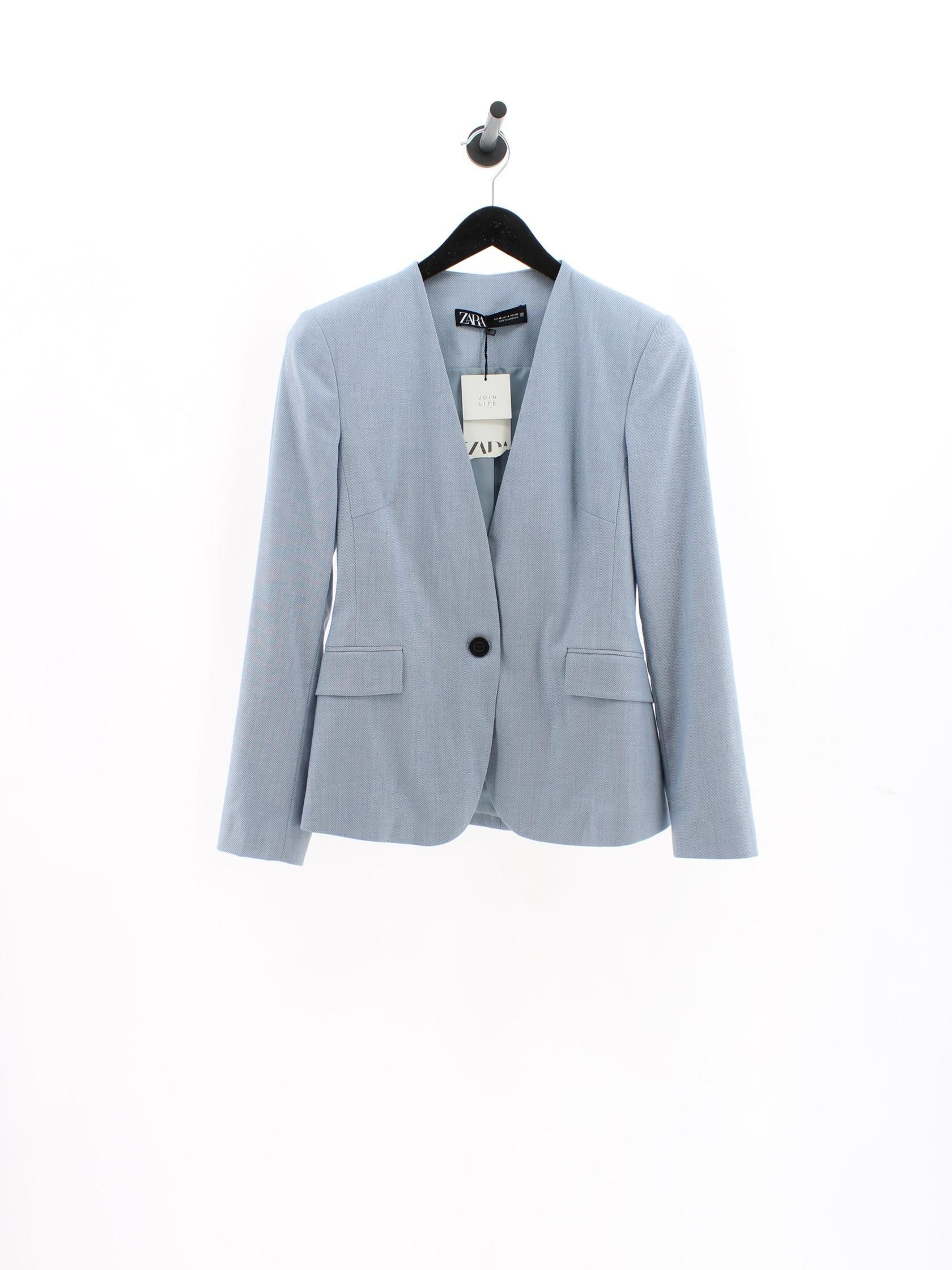 6de06758bfa14edd2205f987d55c253c