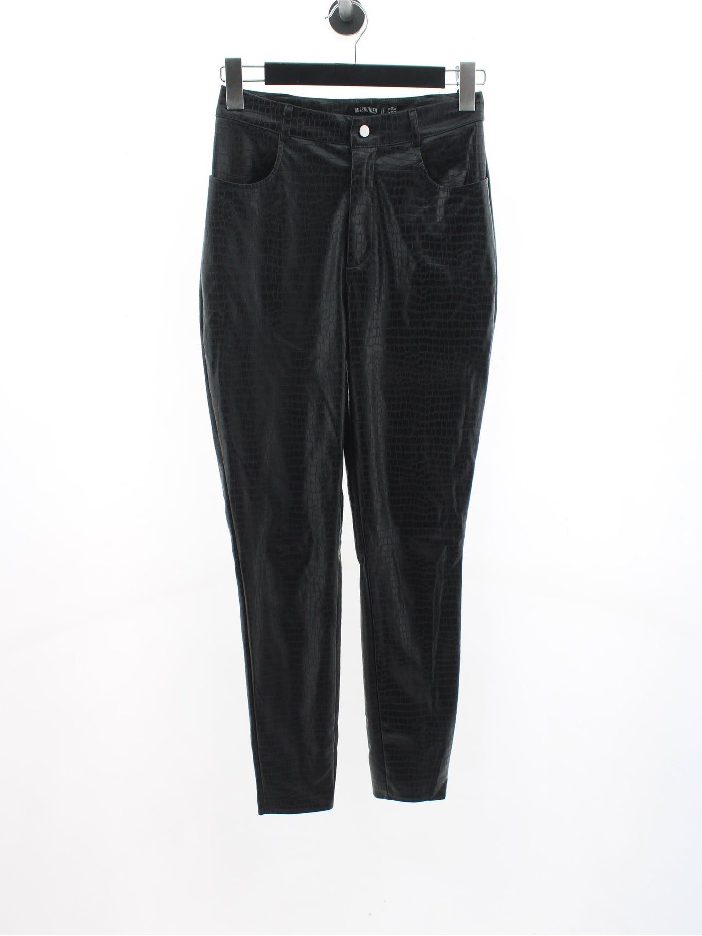 d29bee1ce132b9f7887f34bee7a7e46a