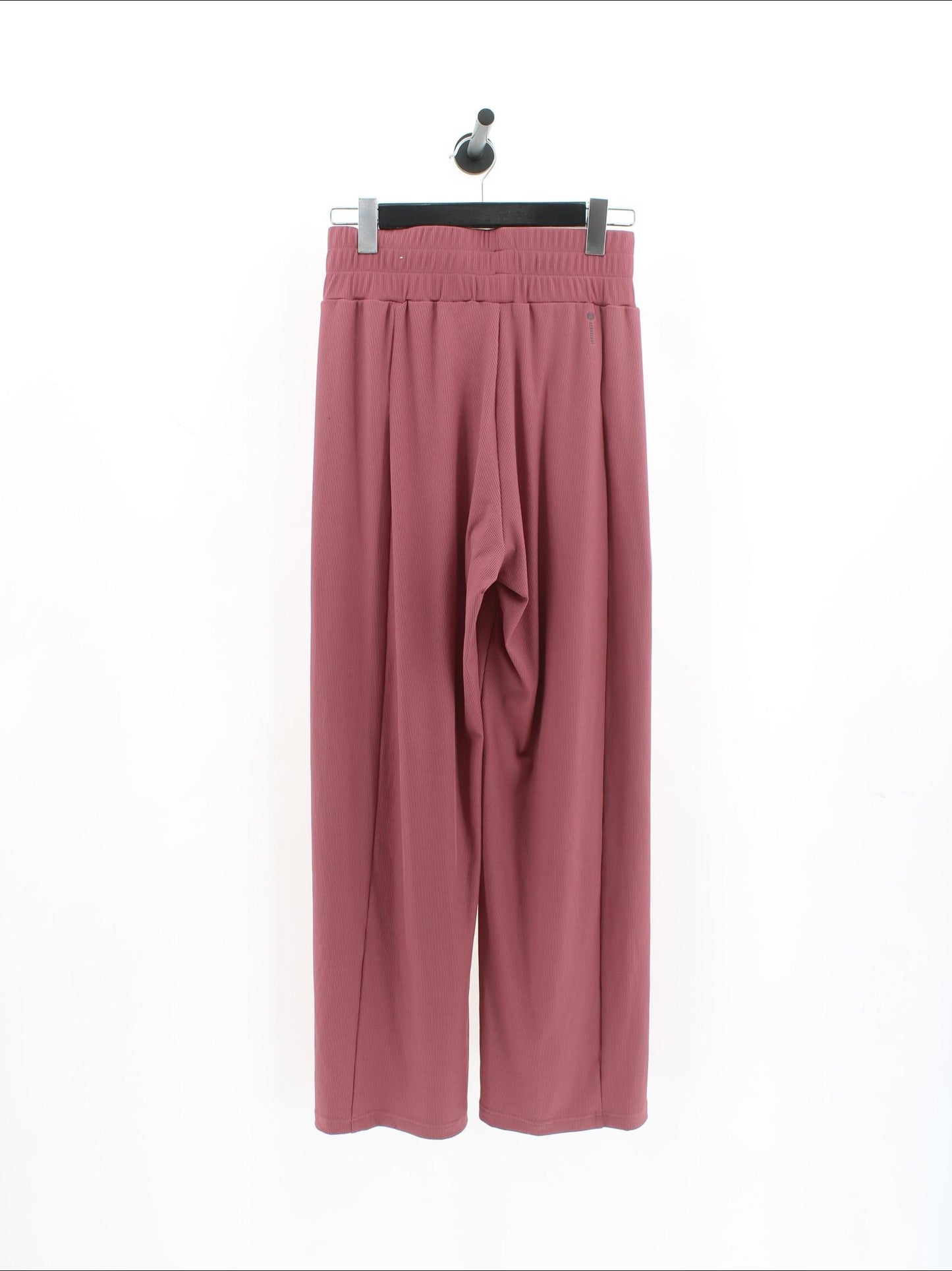 e2c8bff6607c22a9b3f4ec91aee33b01