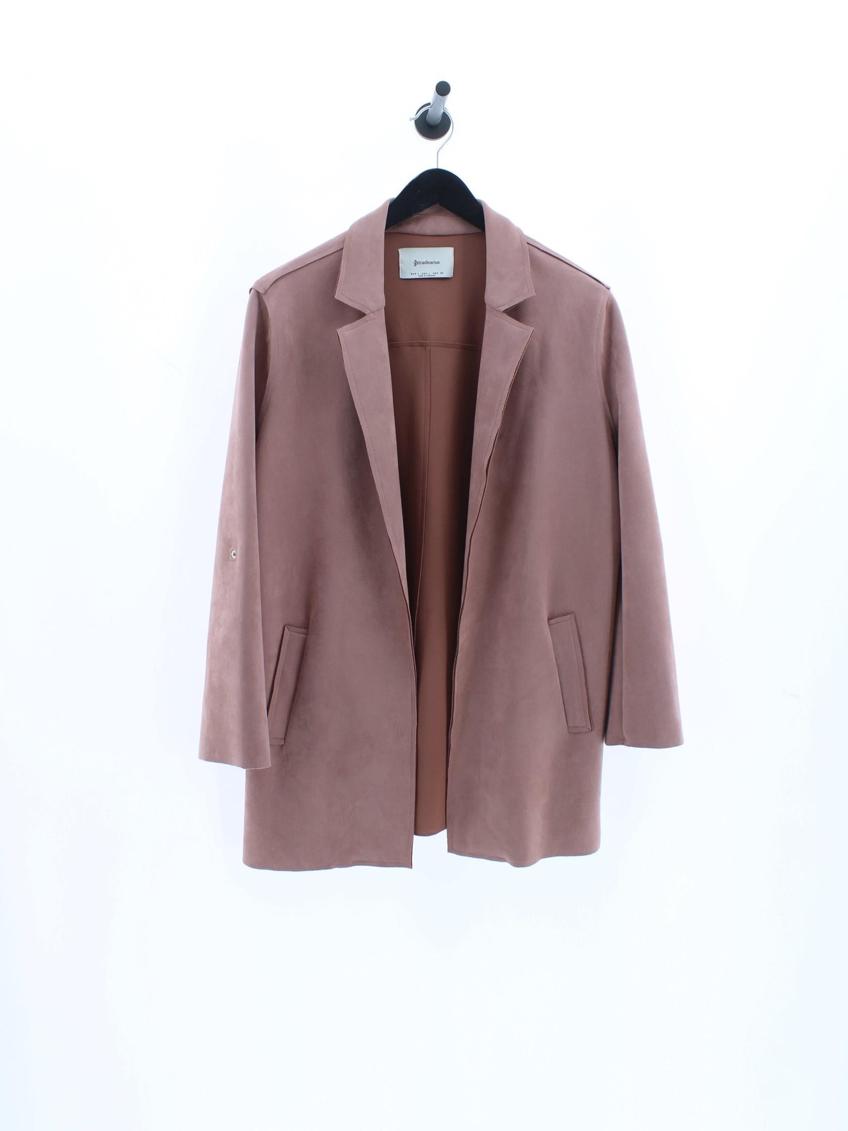 159e2538f38ad5fe9ad24768c1f4cbbb