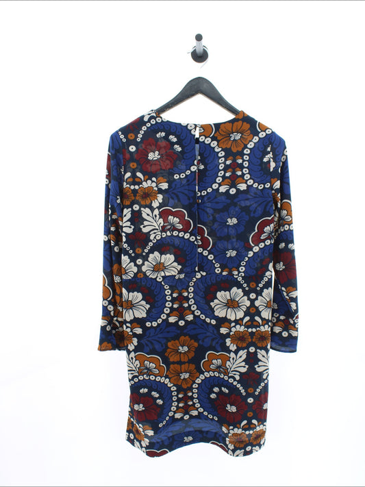 8b8c613fd282362ead53a276e684e077