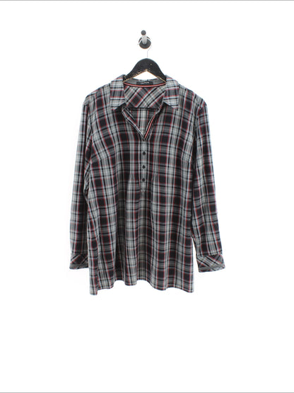 eb9ba05a5411f0a5e840116134084698