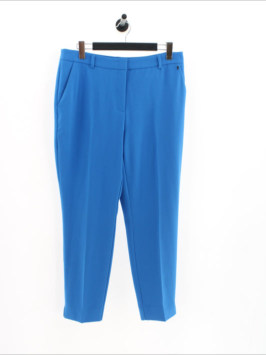 ee943eef9cac22432e87b3b0c27f9eba