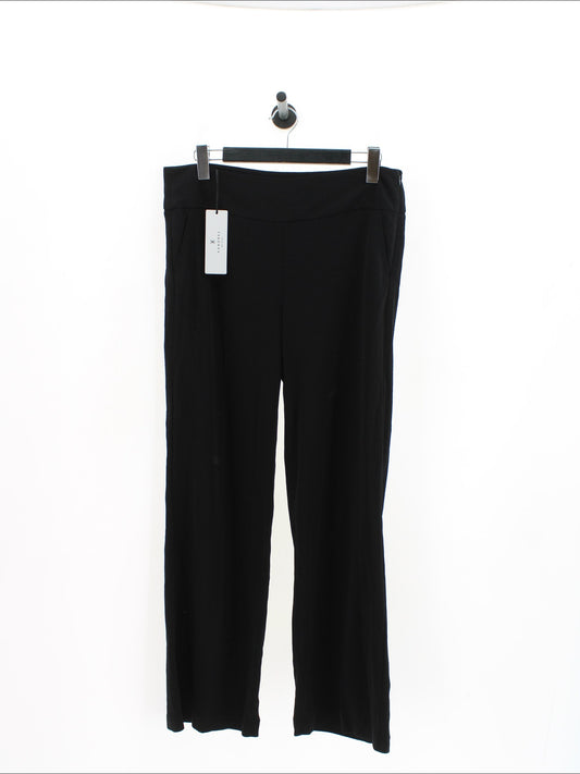 54d8eed3fd62135c0cb4f3eb81dad36d