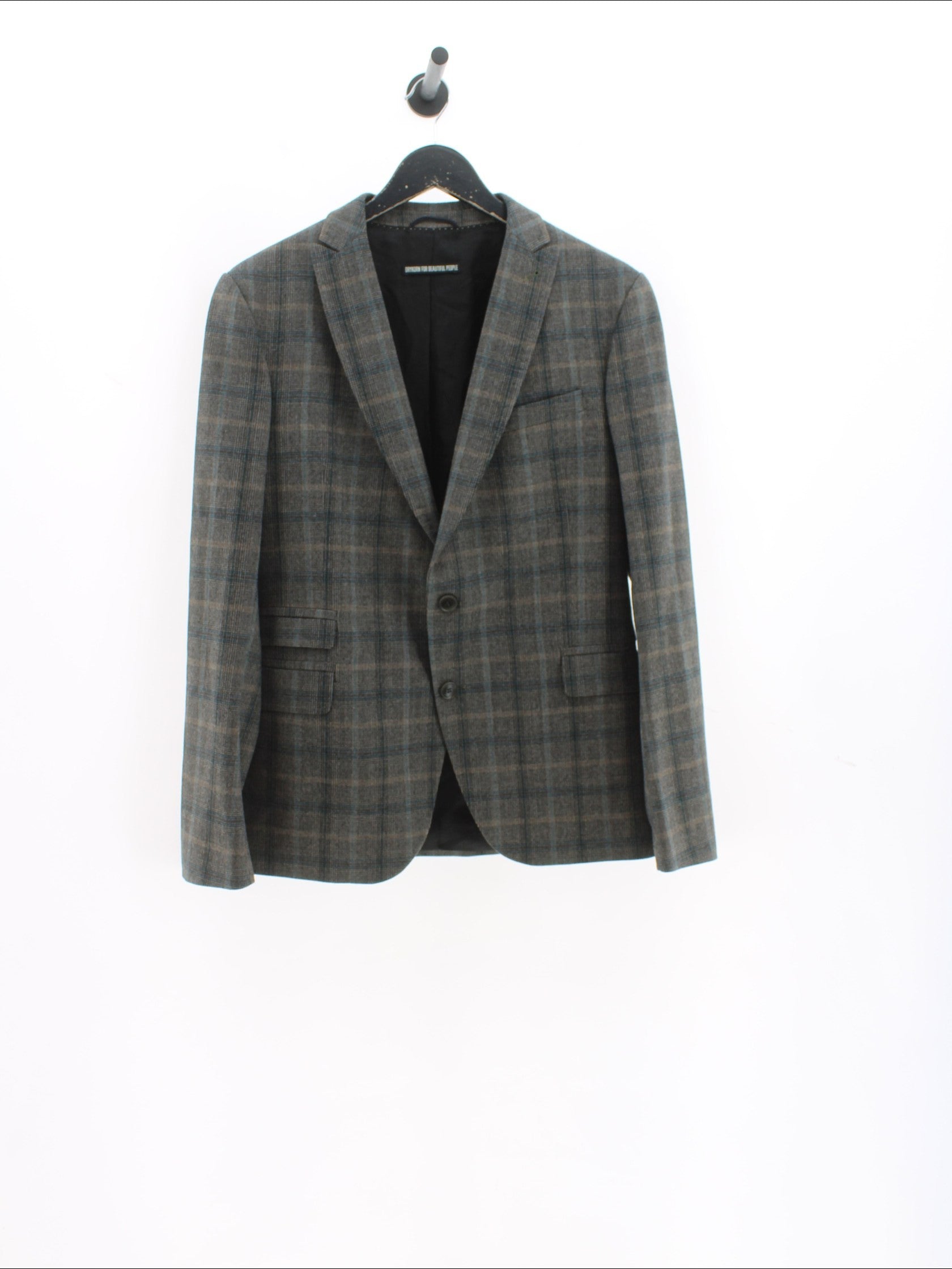 994ec8af1b3944ecf5f828f89818bc4f