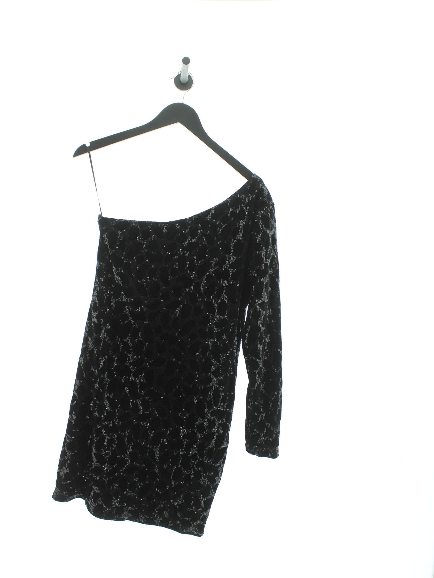 3c8ee26d957c49edefc6b8e719fe8203