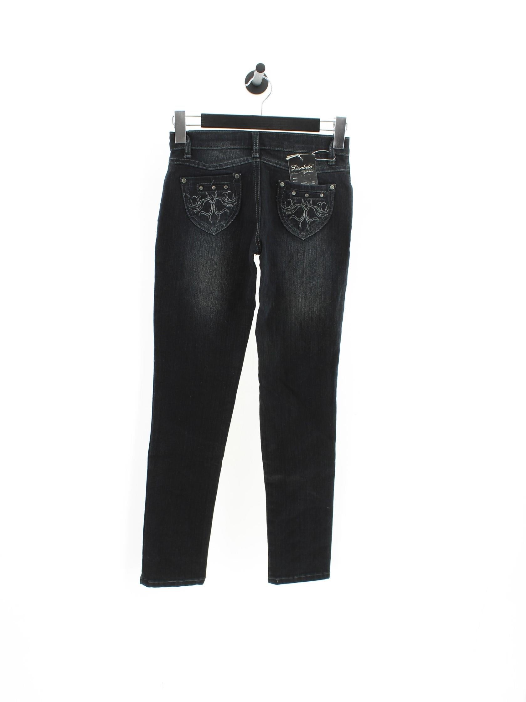 9b230b3b85a01e2d10e60a874486e173