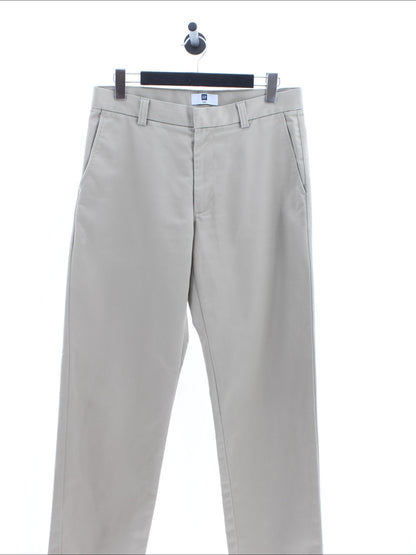 22032f1142482bc18219eff7037a0ee2