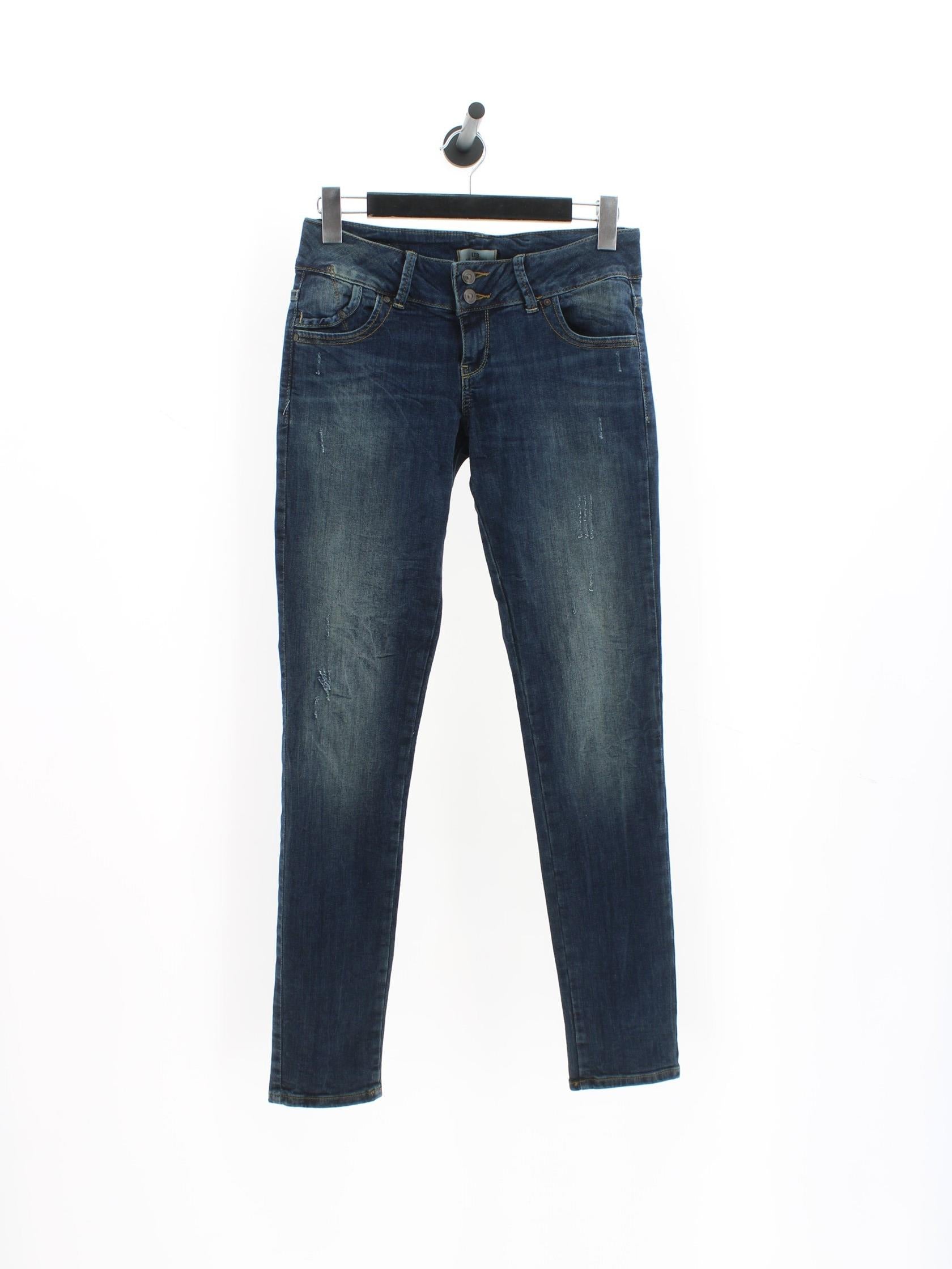 ba5daccdd2310b94f56ea13100a82653