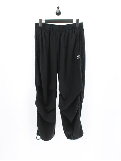 Spodnie Dresowe adidas Rozmiar: 42