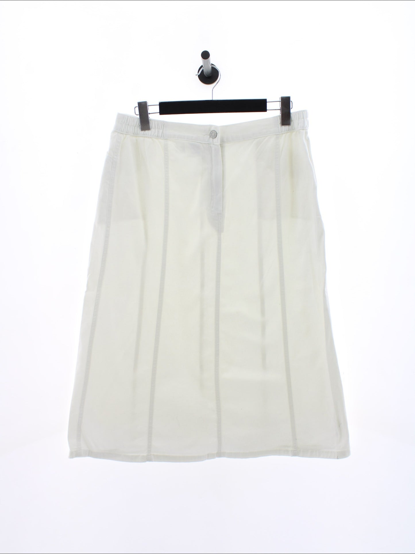 0979bca8ae2bb68a022990d2bb4a9947