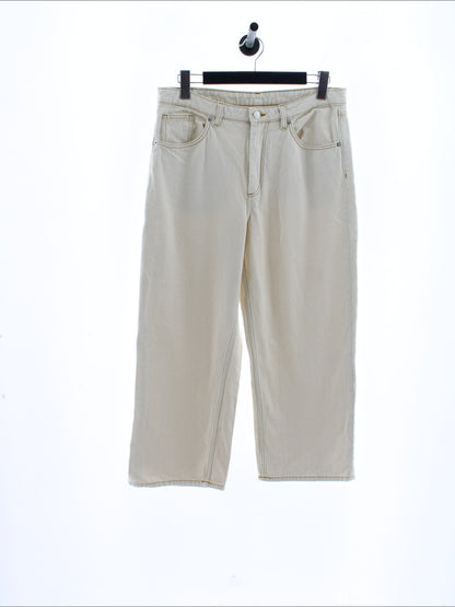 Spodnie Casual Monki Rozmiar: 42