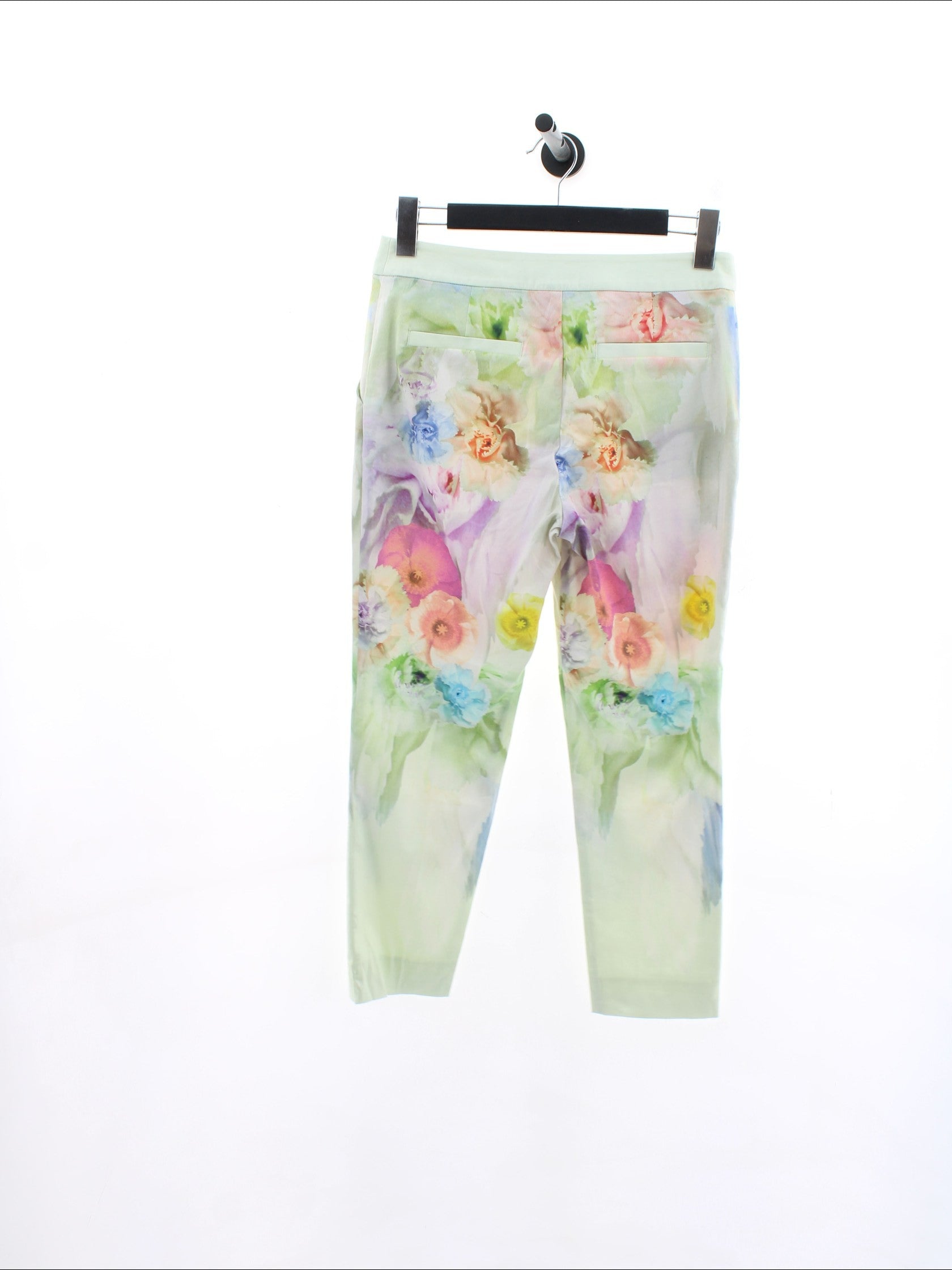 1a77b38285d97a7764559019322ff359