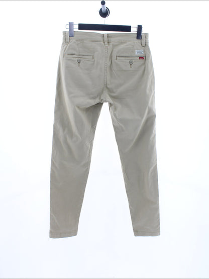 b789f9109ff224e1e04b7505636eff32