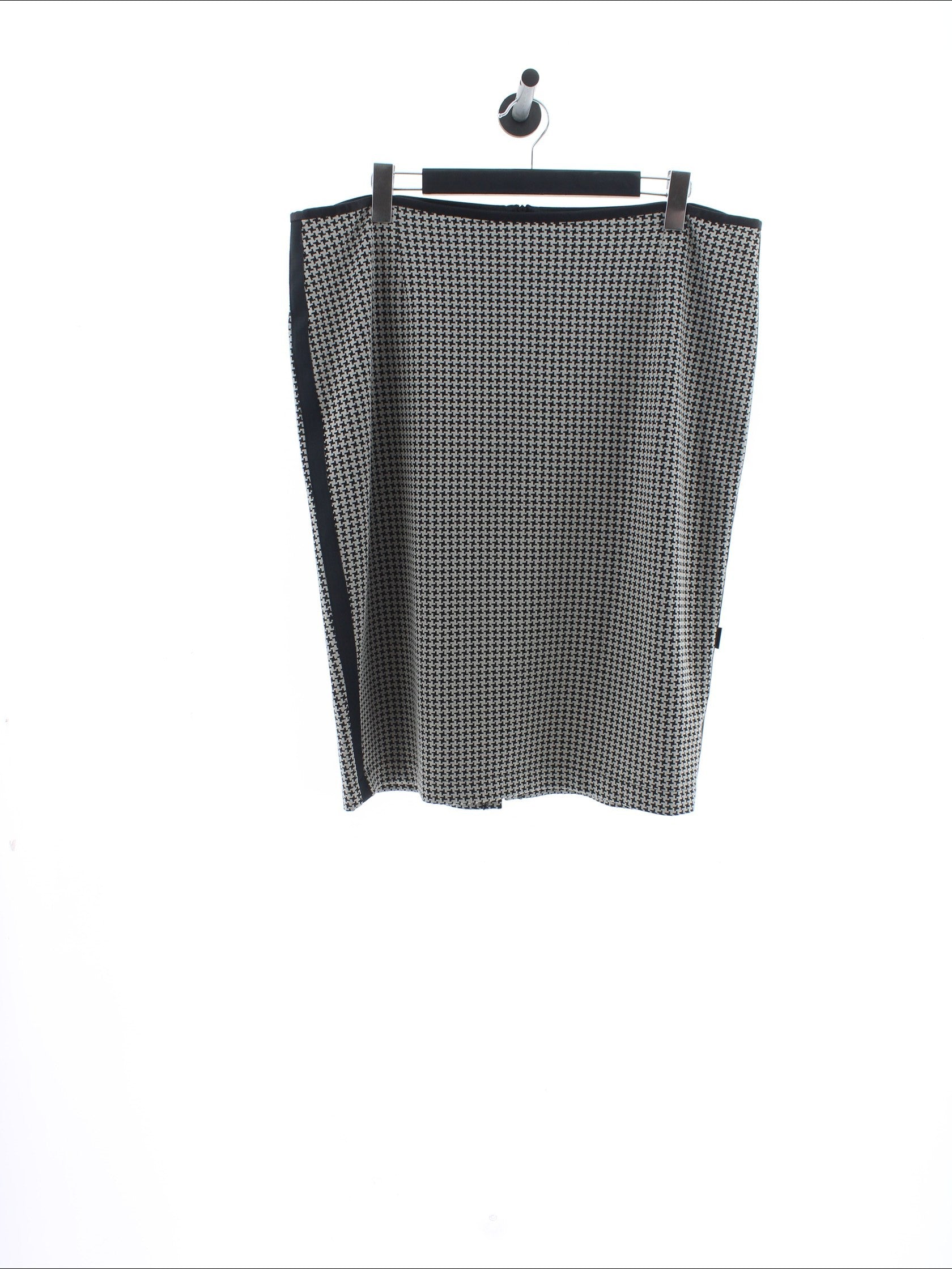 9474ff6bc4eae30c8a9845b6572ca2cc