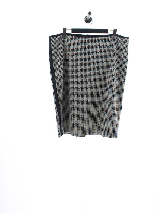 9474ff6bc4eae30c8a9845b6572ca2cc