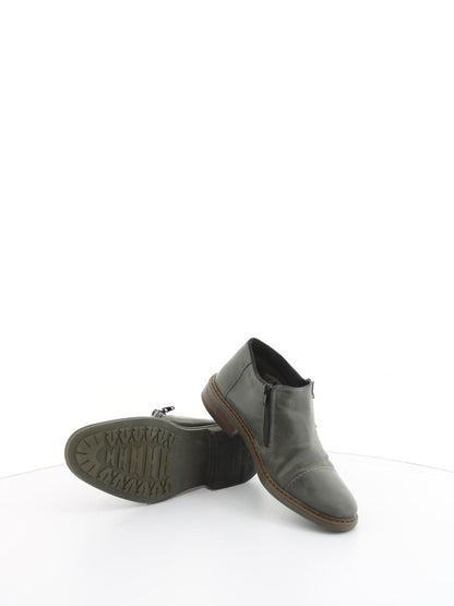 52bee0a5d95aea965e8597e069deba1e