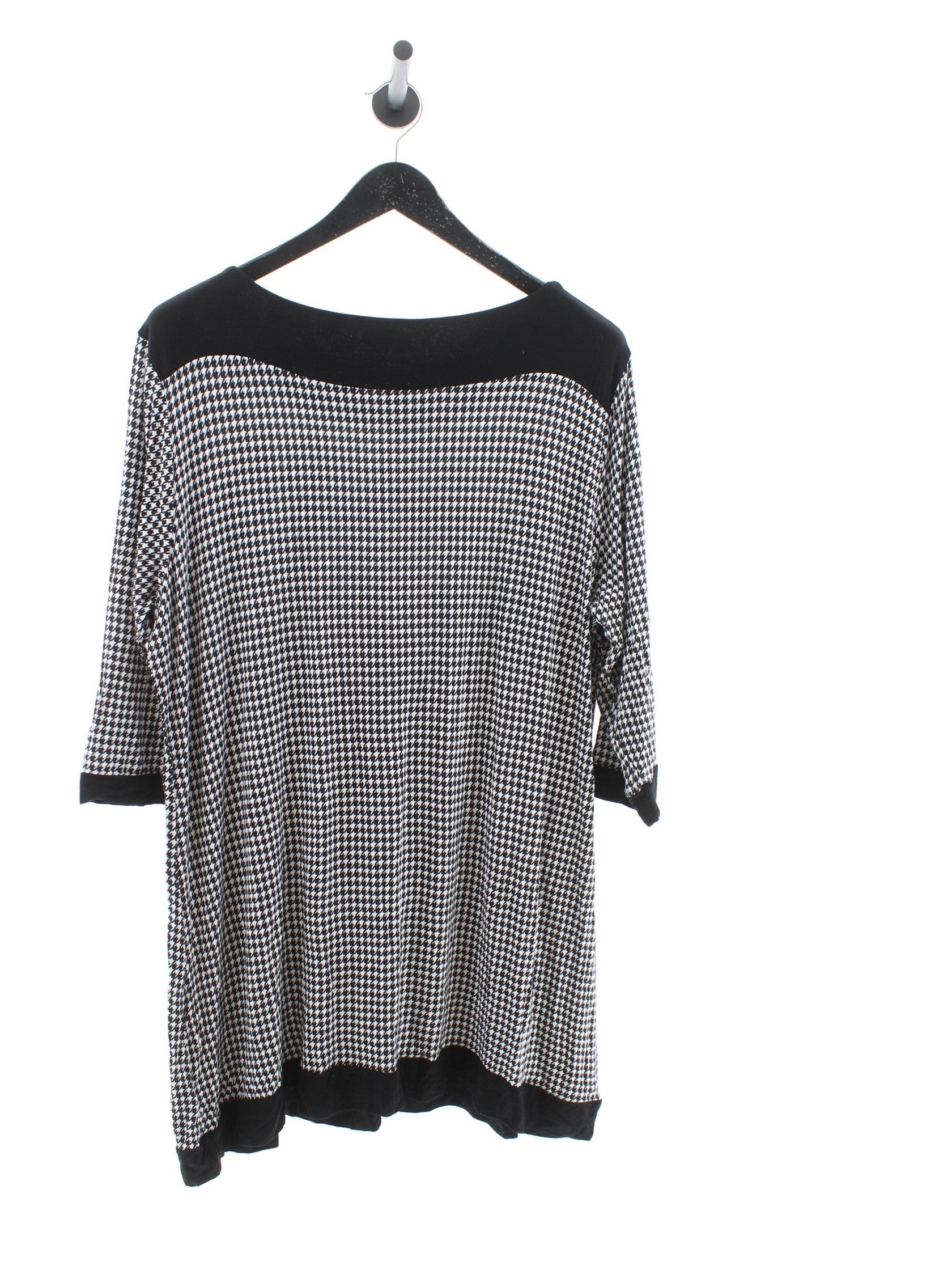 1f04ce7ba704160f1eb960264e544a48