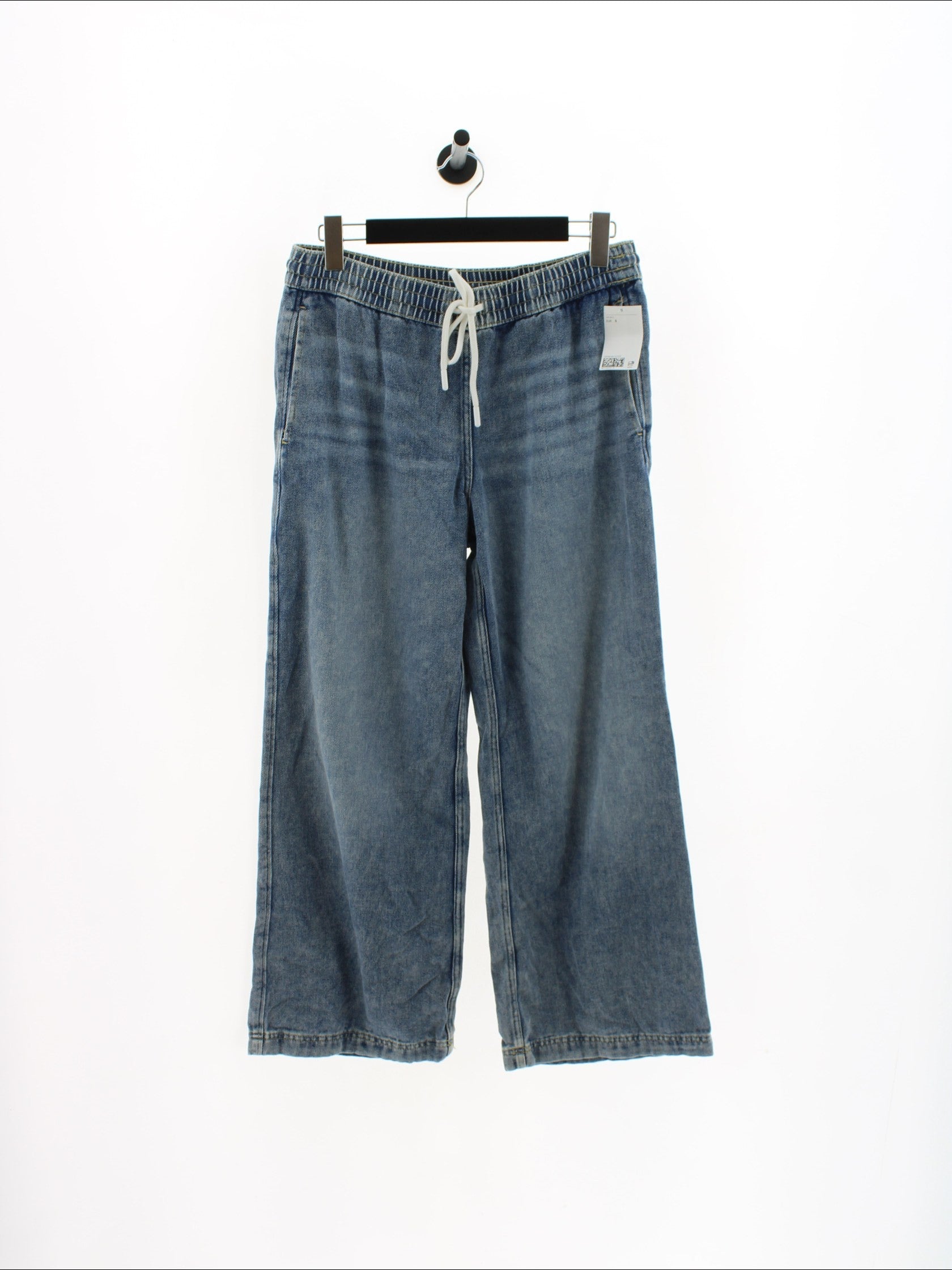 949660740eddb2678191e112f8884256