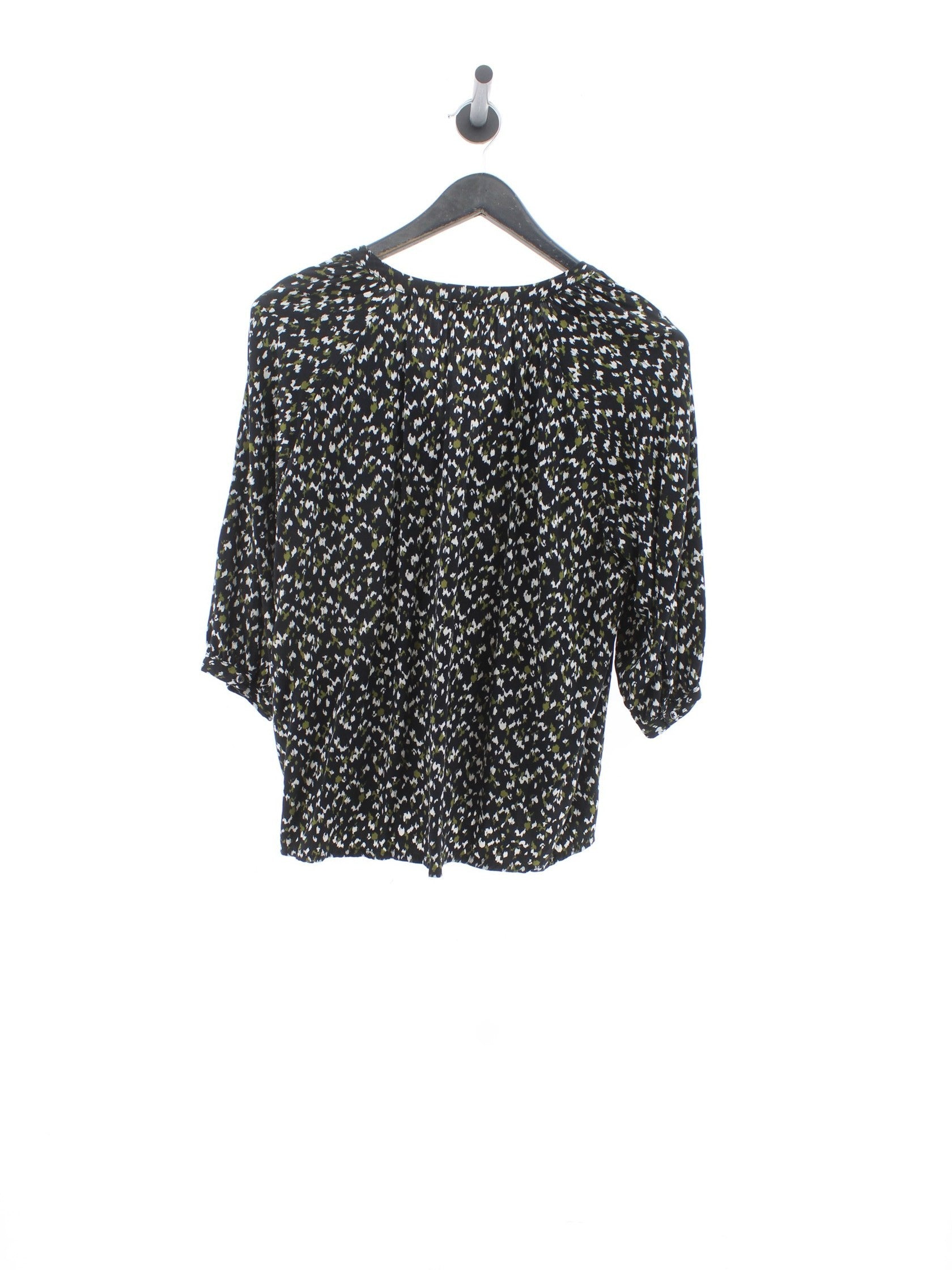 00ec0dd083749a286151817520ad70d9