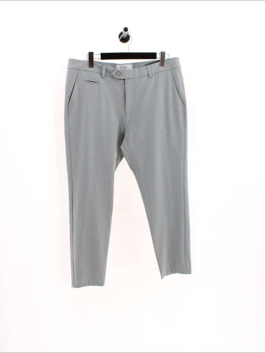 48092413224bcf571fab4f98887b3c1d