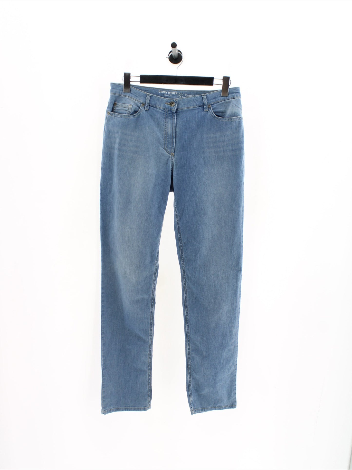 2c0520bb377bfeed8649be7a207b3421