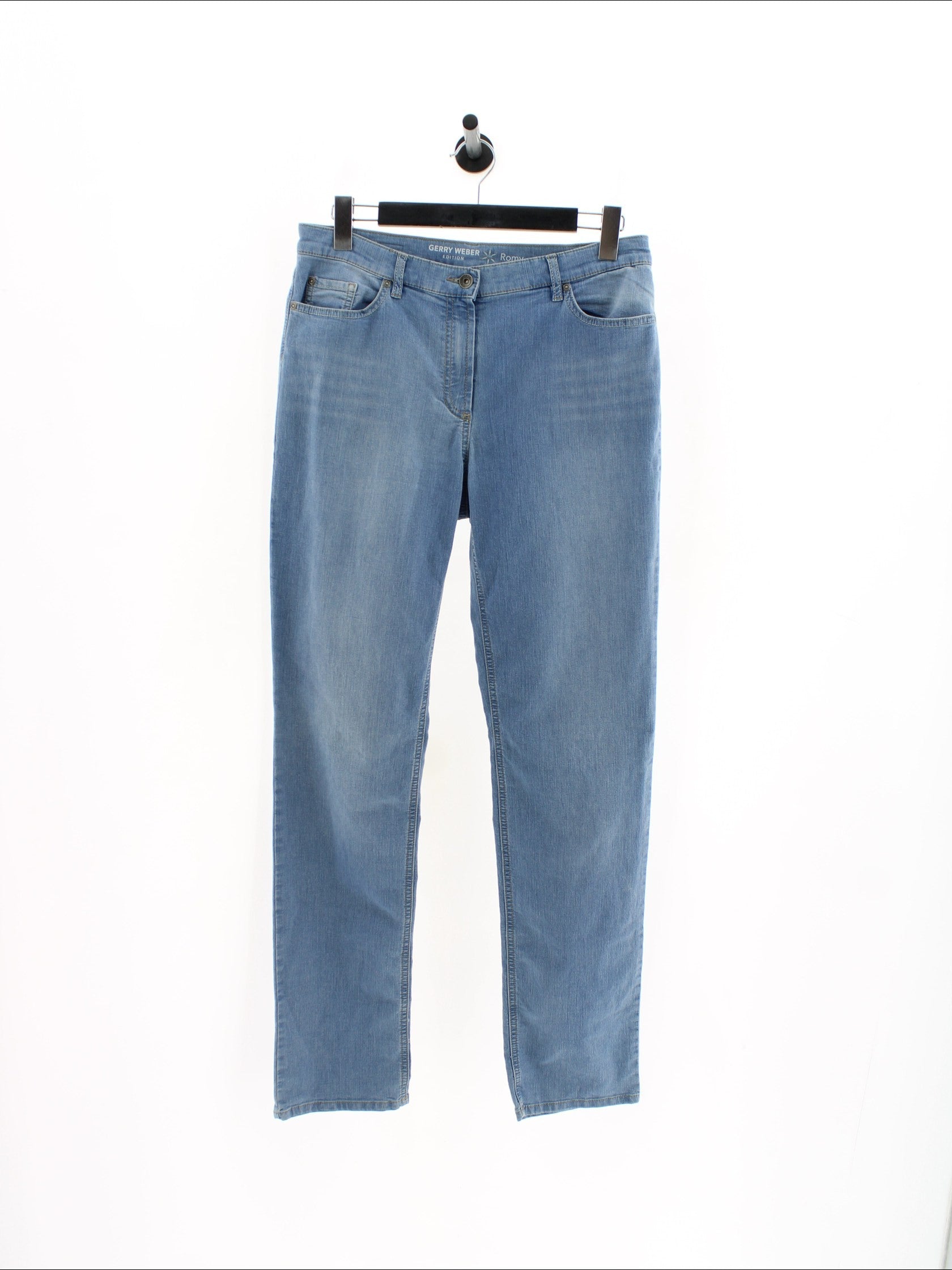 2c0520bb377bfeed8649be7a207b3421