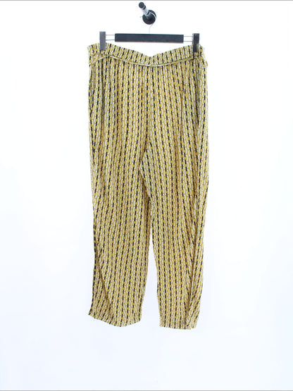Spodnie Casual ZERO Rozmiar: 44
