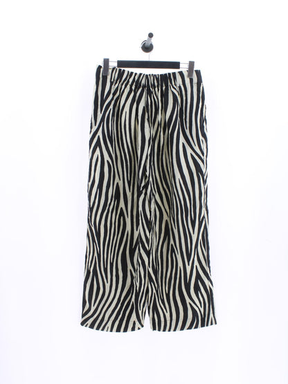 b13f74877a5c9ebfa5f12e0eee65aa94