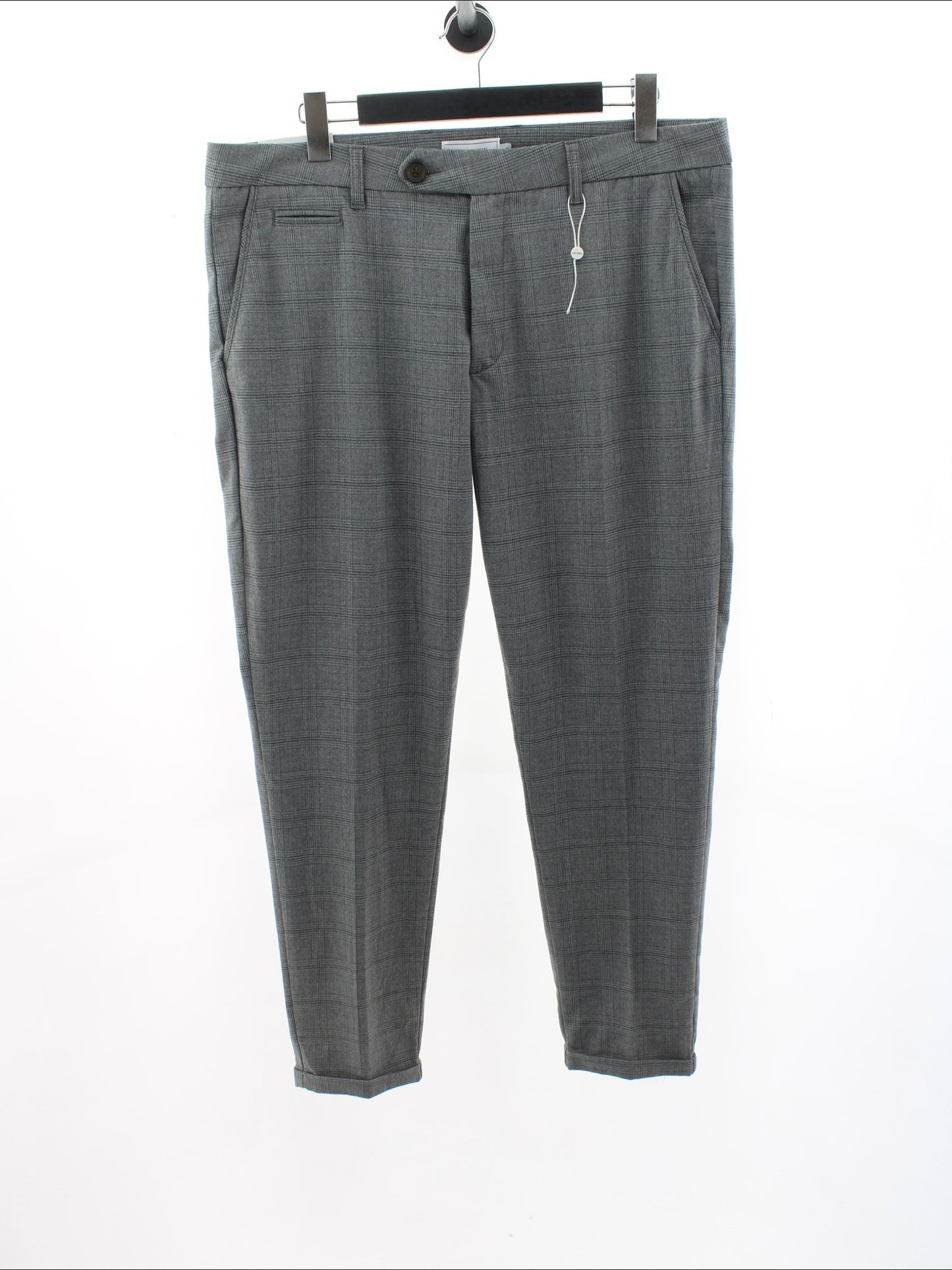 fdb0a8593b212efa8b378e7c2cdc16d7