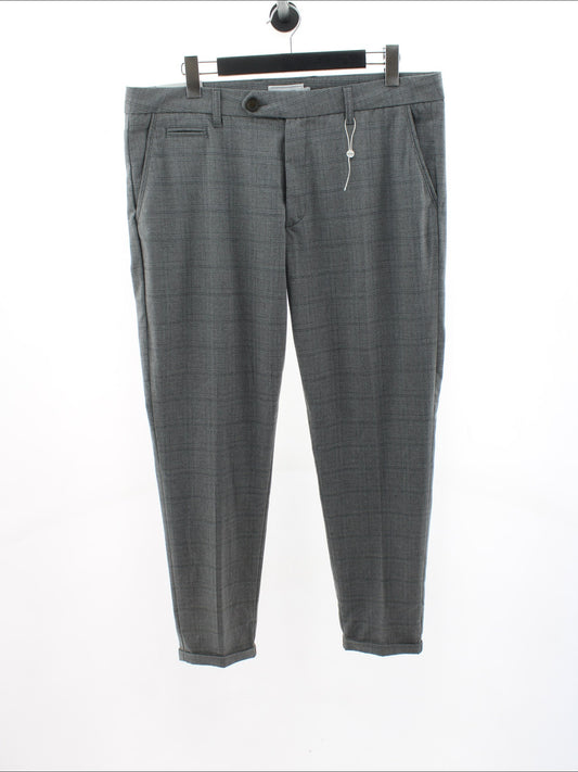 fdb0a8593b212efa8b378e7c2cdc16d7