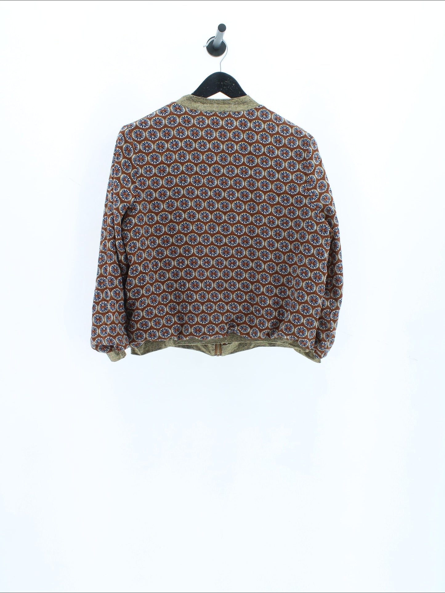 11b9a8dc20d15e159517ba6c50af1c6b