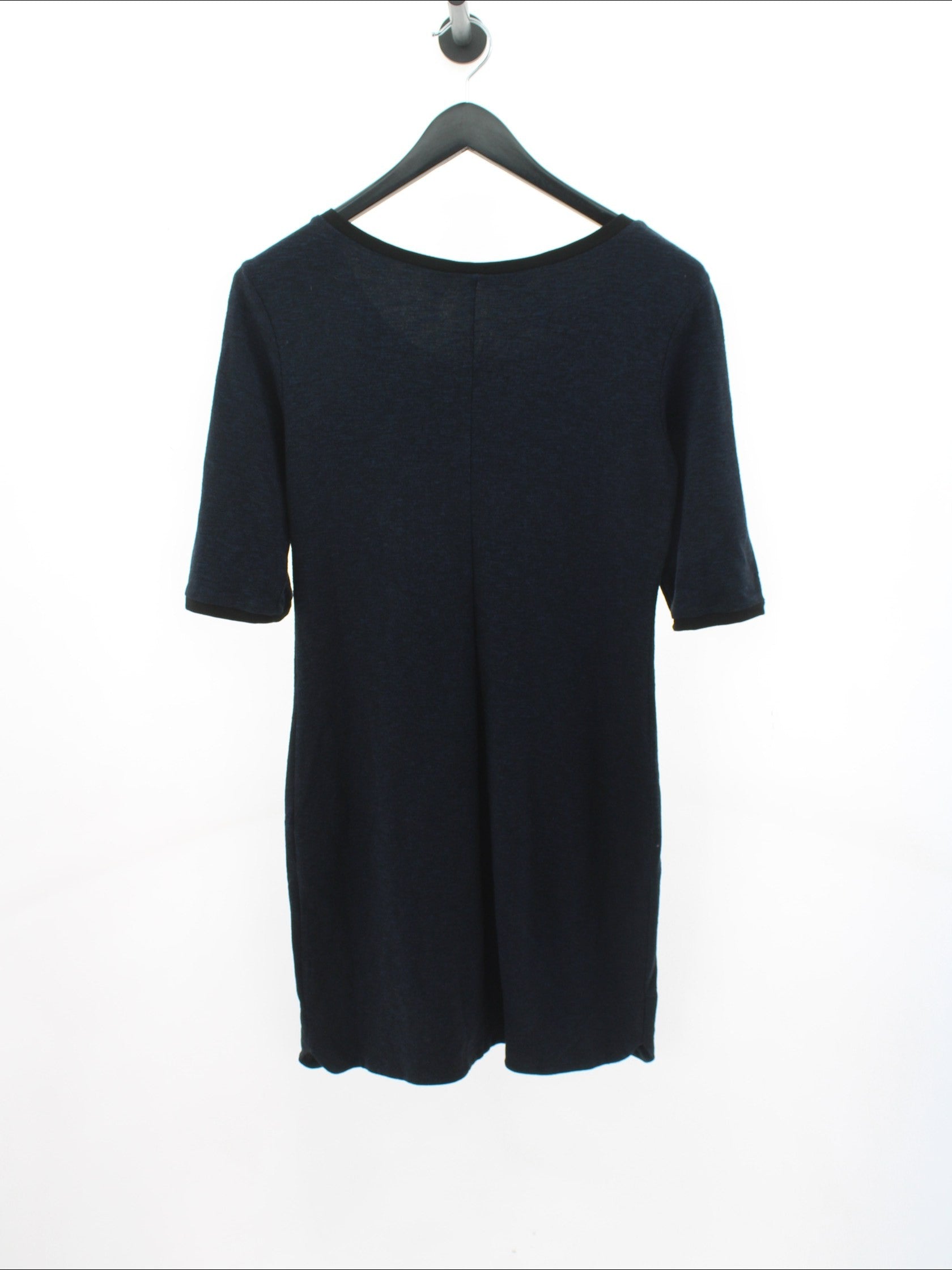 99f3c261547a44b4f3659042167fea99