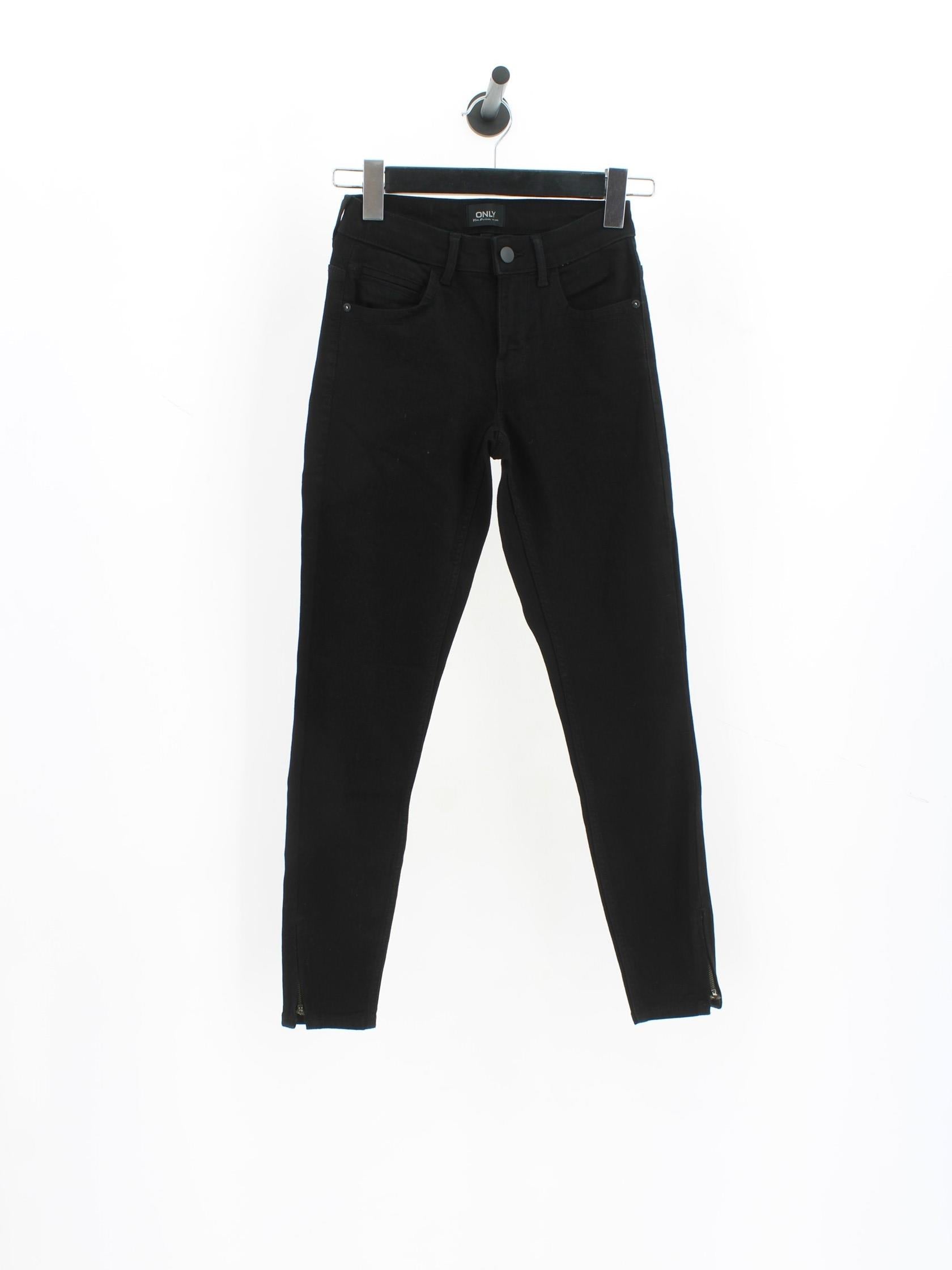 d4f0da0c5126afd9b032e6fd6d8e2ca4