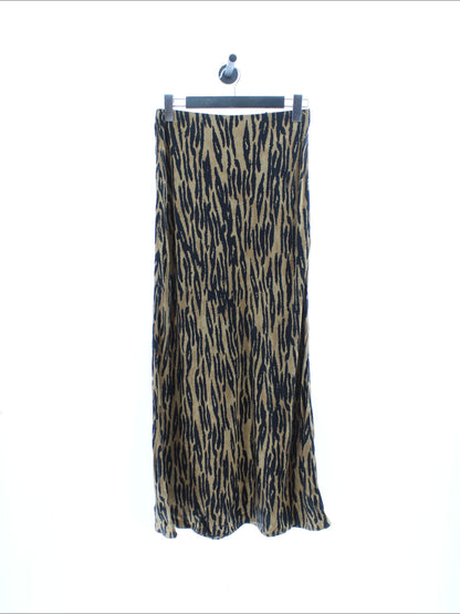 c4d0dd6d3a855435bcc3feada525fff9