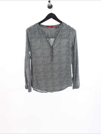 79f5fe132e654382563a88cda43d928c