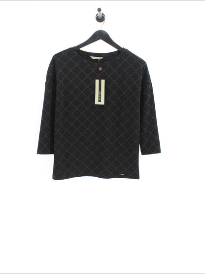 4b922fb4c7315d8d2990bd0bc87411e2